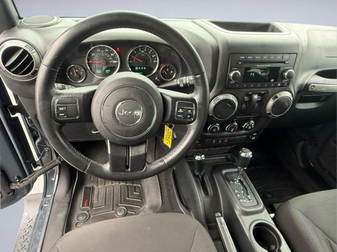 Used 2016 Jeep Wrangler Sport w/ Quick Order Package 24S AWD/4WD image 15