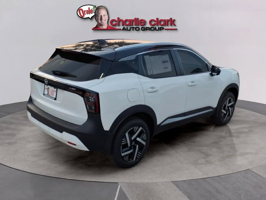 New 2027 Nissan Kicks SV FWD image 5
