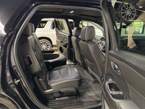 Certified 2023 Chevrolet Traverse Premier w/ LPO, Floor Liner Package image 13