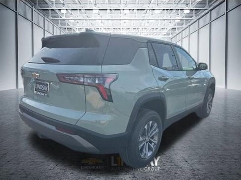 New 2026 Chevrolet Equinox LT FWD image 4