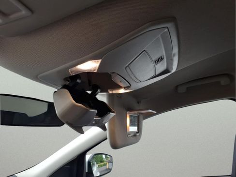 Used 2019 Ford Escape SE AWD/4WD image 22