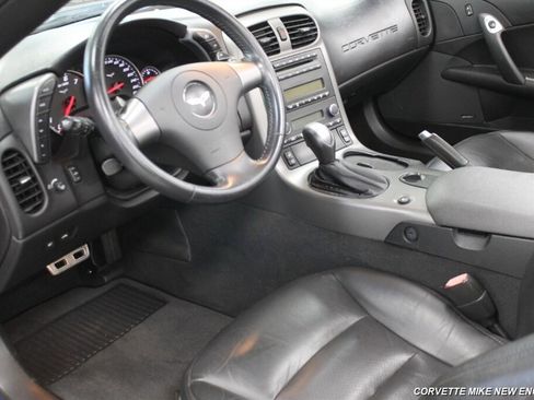 Used 2006 Chevrolet Corvette Convertible image 25