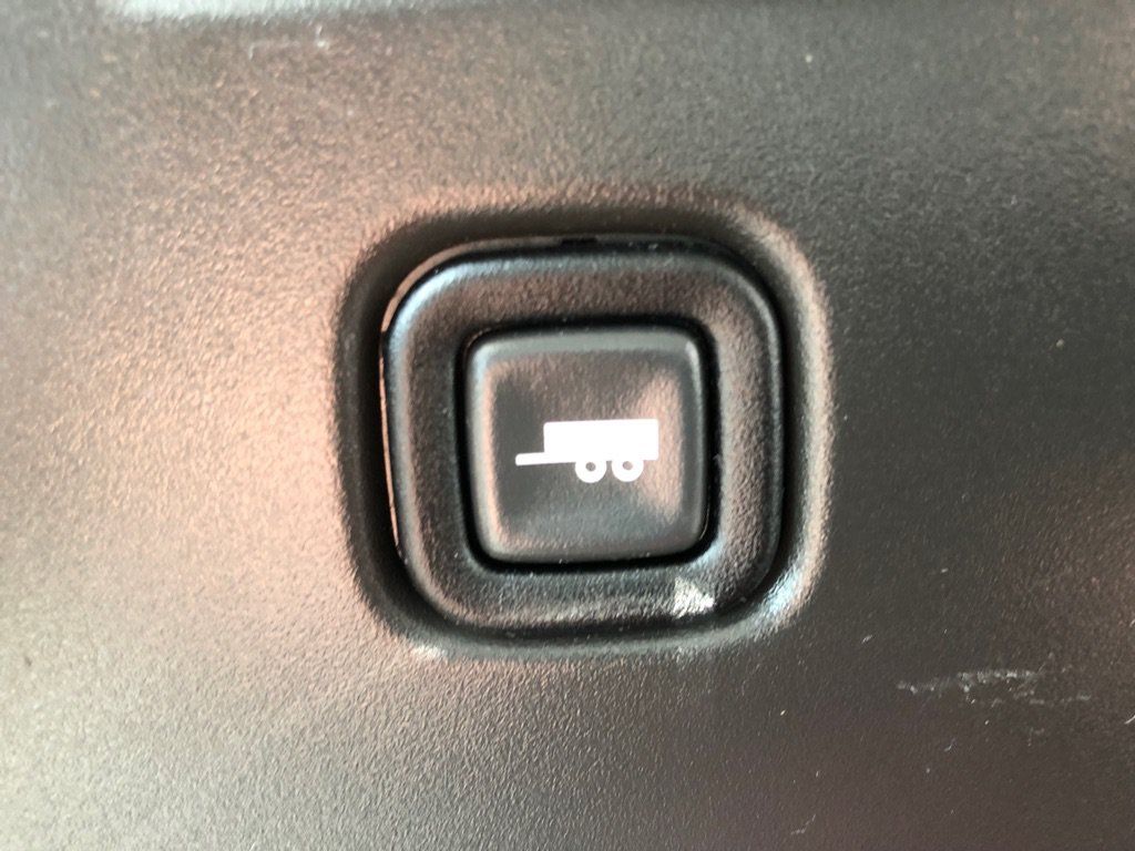 Used 2025 Chevrolet Express 2500 w/ Driver Convenience Package RWD image 29