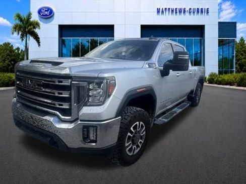 Used 2022 GMC Sierra 2500 SLE w/ SLE Value Package; AWD/4WD image 3