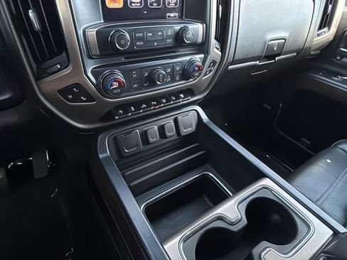 Used 2018 GMC Sierra 2500 Denali w/ Duramax Plus Package image 14