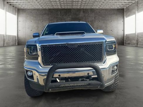 Used 2015 GMC Sierra 1500 SLT w/ SLT Preferred Package AWD/4WD image 2