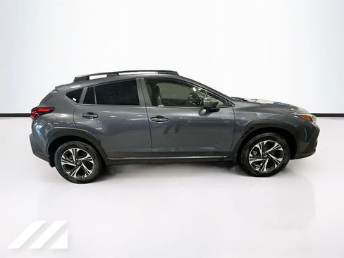 Used 2024 Subaru Crosstrek 2.0i Premium w/ Popular Package #4 AWD/4WD image 4