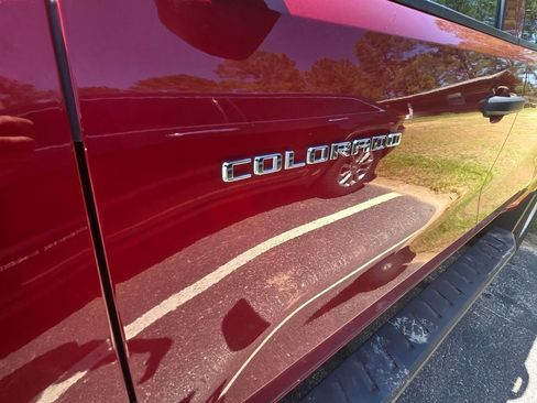 Used 2023 Chevrolet Colorado W/T w/ Advanced Trailering Package RWD image 8