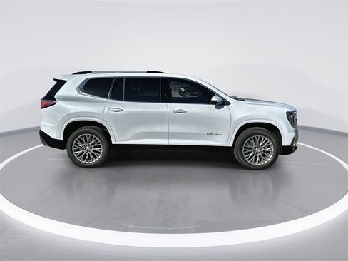 New 2026 GMC Acadia Denali w/ Super Cruise Package image 9