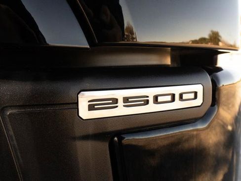 Used 2024 GMC Sierra 2500 Denali Ultimate image 51