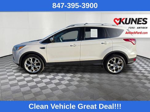 Used 2016 Ford Escape Titanium image 4