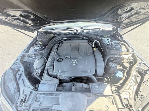 Used 2014 Mercedes-Benz E 350 4MATIC Sedan image 17