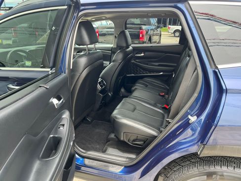 Used 2020 Hyundai Santa Fe SEL w/ Convenience + Premium Package FWD image 11