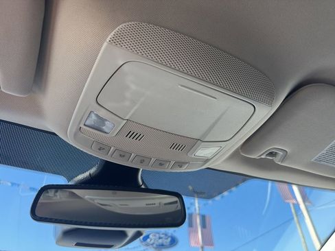 Certified 2024 Ford Edge SEL AWD/4WD image 38