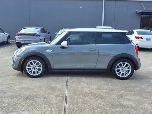 Used 2018 MINI Cooper S image 26
