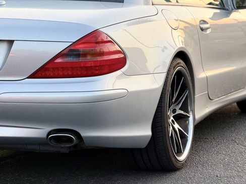 Used 2006 Mercedes-Benz SL 500 image 11