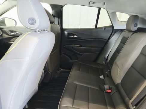 New 2026 Chevrolet Trax ACTIV w/ Sunroof Package image 10