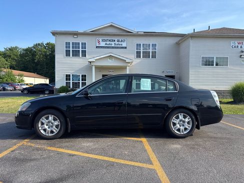 Used 2006 Nissan Altima 2.5 S w/ (P01) Special Edition Pkg FWD image 1