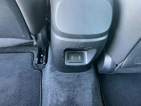 Used 2024 Hyundai Elantra SEL w/ Convenience Package image 19