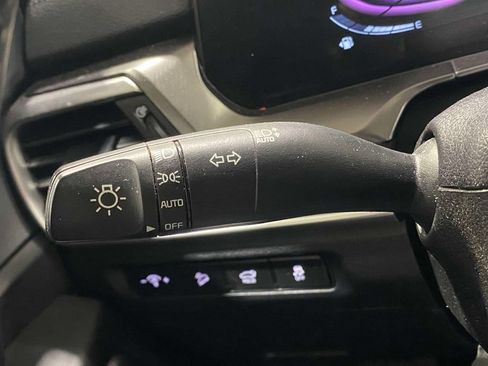 Used 2025 Kia Telluride S AWD/4WD image 25
