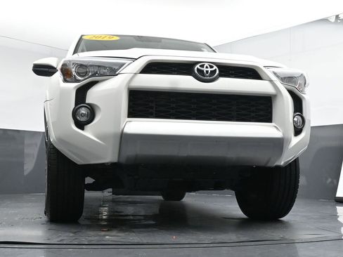 Used 2019 Toyota 4Runner TRD Off-Road image 33