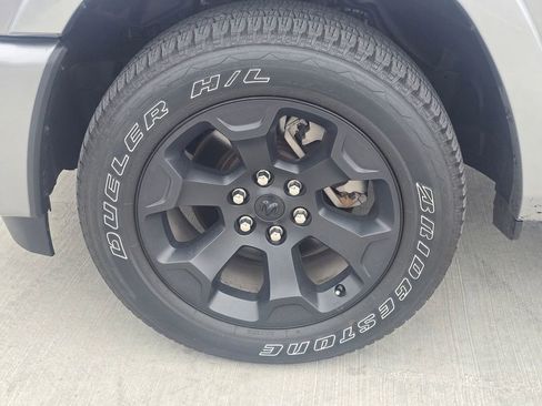 Used 2025 RAM 1500 Lone Star AWD/4WD image 7