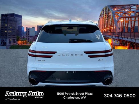 Used 2024 Genesis GV70 2.5T w/ Sport Prestige Package AWD/4WD image 4