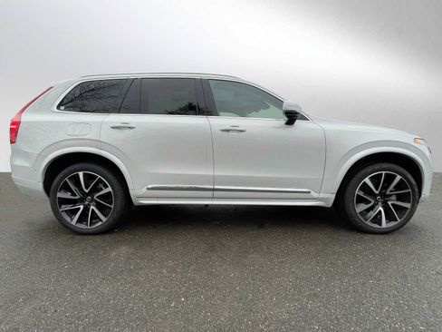 Used 2023 Volvo XC90 B6 Plus w/ Protection Package Premier image 8