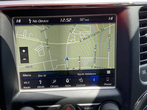 Used 2018 Jeep Grand Cherokee Limited image 15