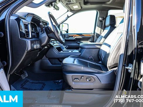 Used 2024 GMC Sierra 3500 Denali w/ Denali Reserve Package image 19