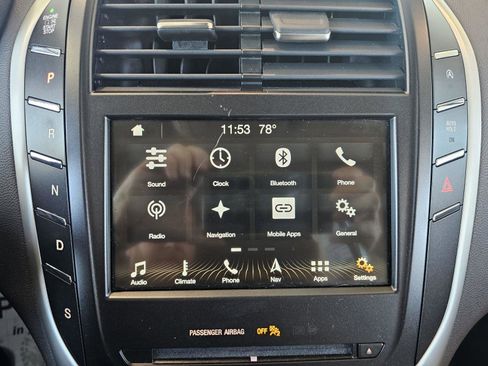 Used 2019 Lincoln MKC Reserve w/ MKC Climate Package image 27