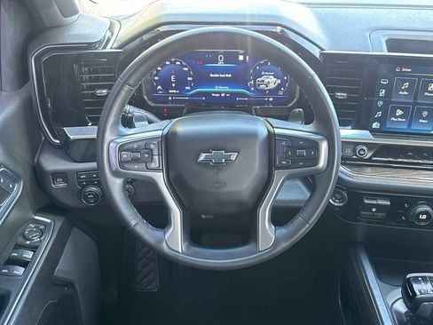 Used 2023 Chevrolet Silverado 1500 LT Trail Boss w/ Protection Package AWD/4WD image 19