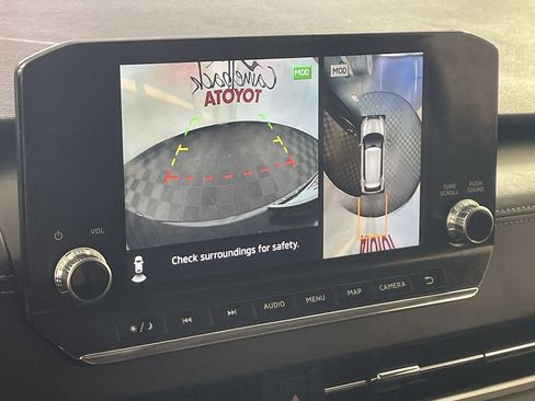 Used 2024 Mitsubishi Outlander SE image 18