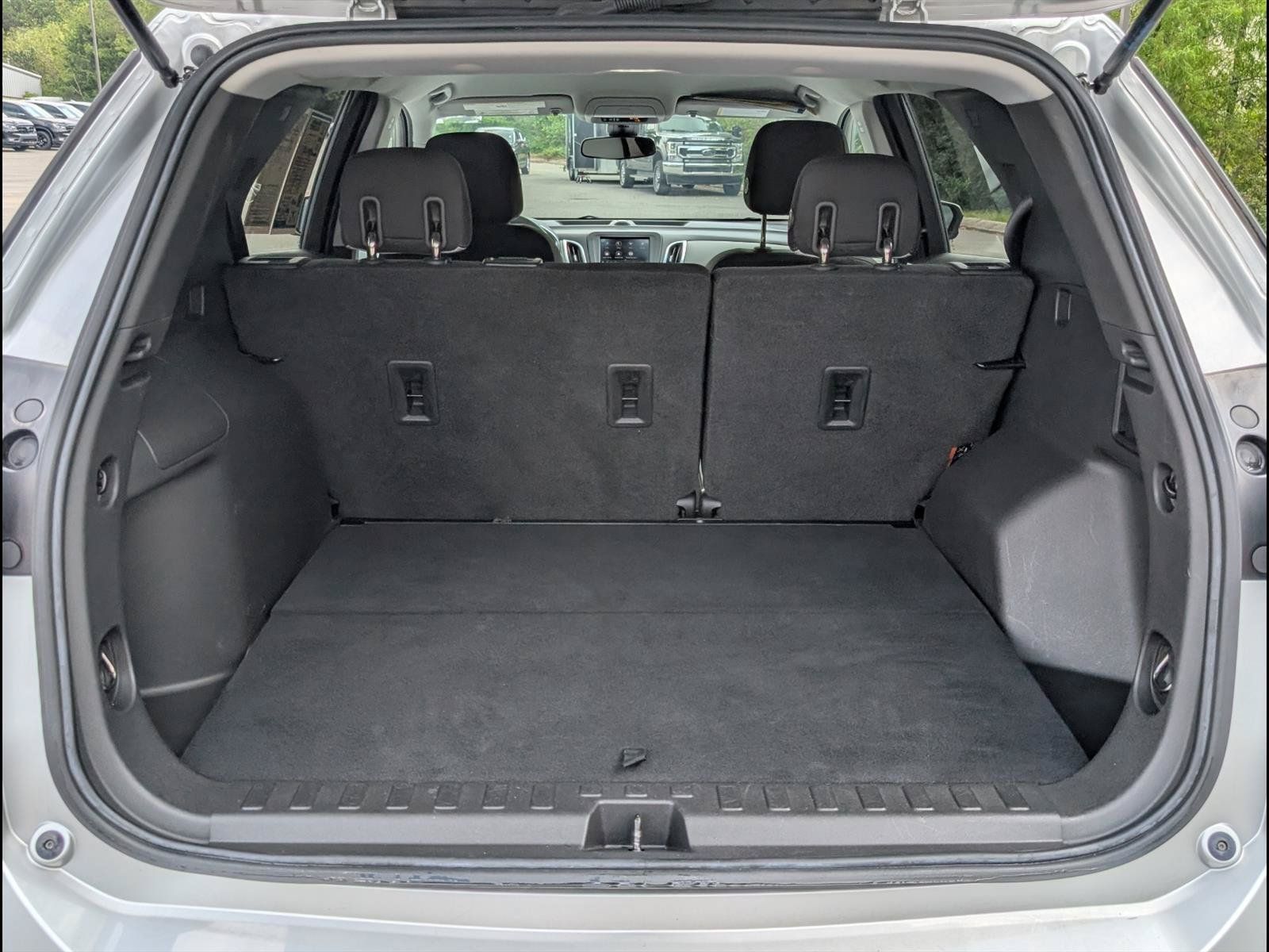 Used 2020 Chevrolet Equinox LT FWD image 20