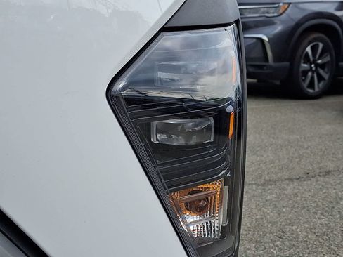 Used 2024 Hyundai Kona SEL w/ Convenience Package AWD/4WD image 10