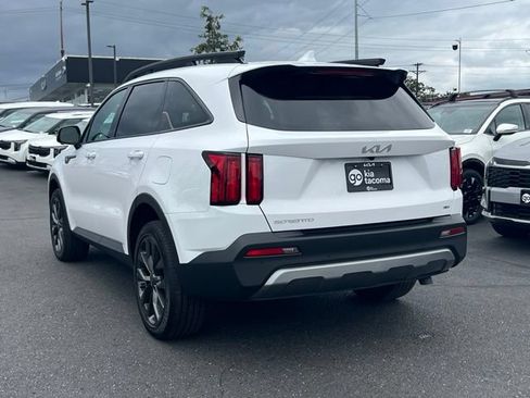 Certified 2023 Kia Sorento SX Prestige AWD/4WD image 9