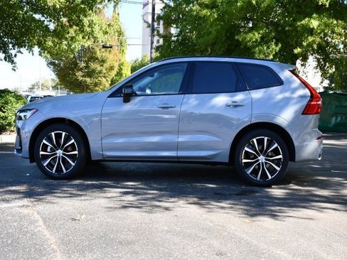 New 2025 Volvo XC60 B5 Plus w/ Protection Package Premier image 4