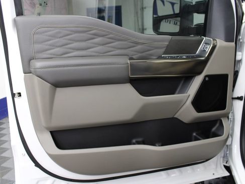 Used 2026 Ford F350 Platinum w/ Platinum Plus Package AWD/4WD image 87