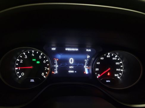 Used 2018 Jeep Compass Limited image 23