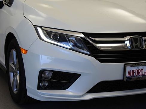 Used 2019 Honda Odyssey EX image 2