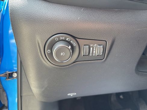 Used 2025 Jeep Compass Trailhawk AWD/4WD image 60