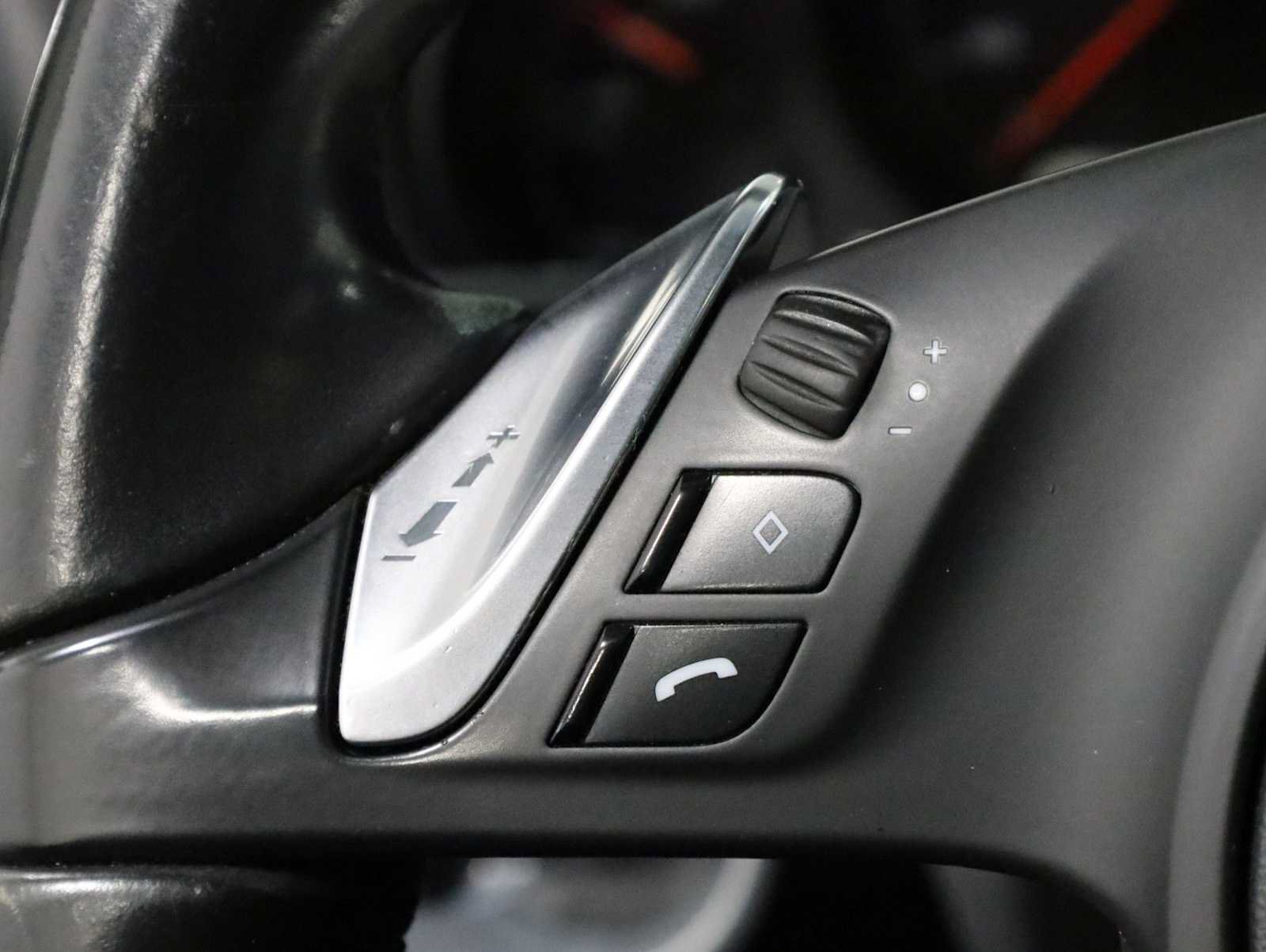 Used 2014 Porsche Cayenne Platinum Edition AWD/4WD image 27
