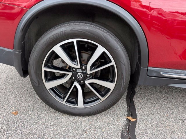 Used 2019 Nissan Rogue SL w/ Premium Package AWD/4WD image 32