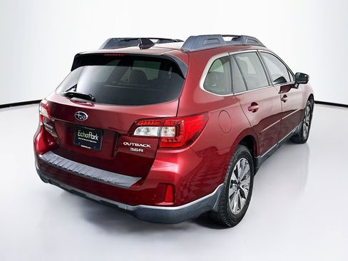 Used 2016 Subaru Outback 3.6R Limited AWD/4WD image 9