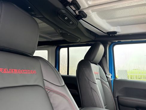 New 2026 Jeep Wrangler Unlimited Rubicon image 15
