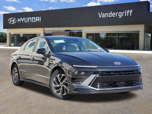 New 2026 Hyundai Sonata Blue FWD image 1