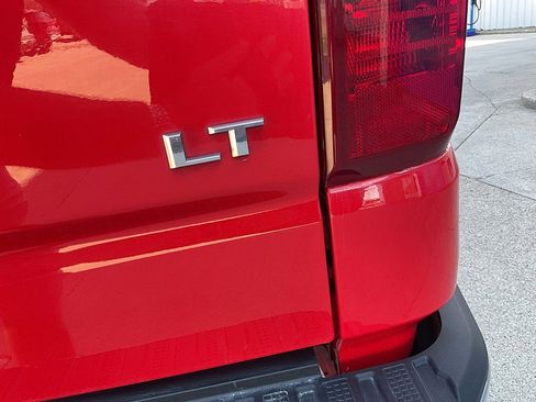 Used 2024 Chevrolet Silverado 1500 LT image 9