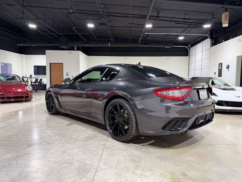 Used 2018 Maserati GranTurismo MC image 9
