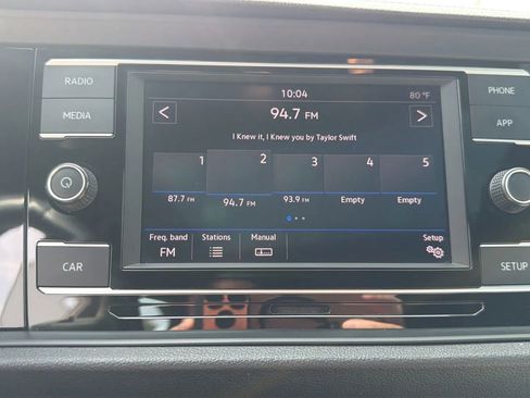 Used 2019 Volkswagen Jetta R-Line FWD image 14