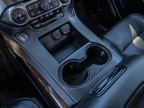 Used 2019 Chevrolet Tahoe LT image 27